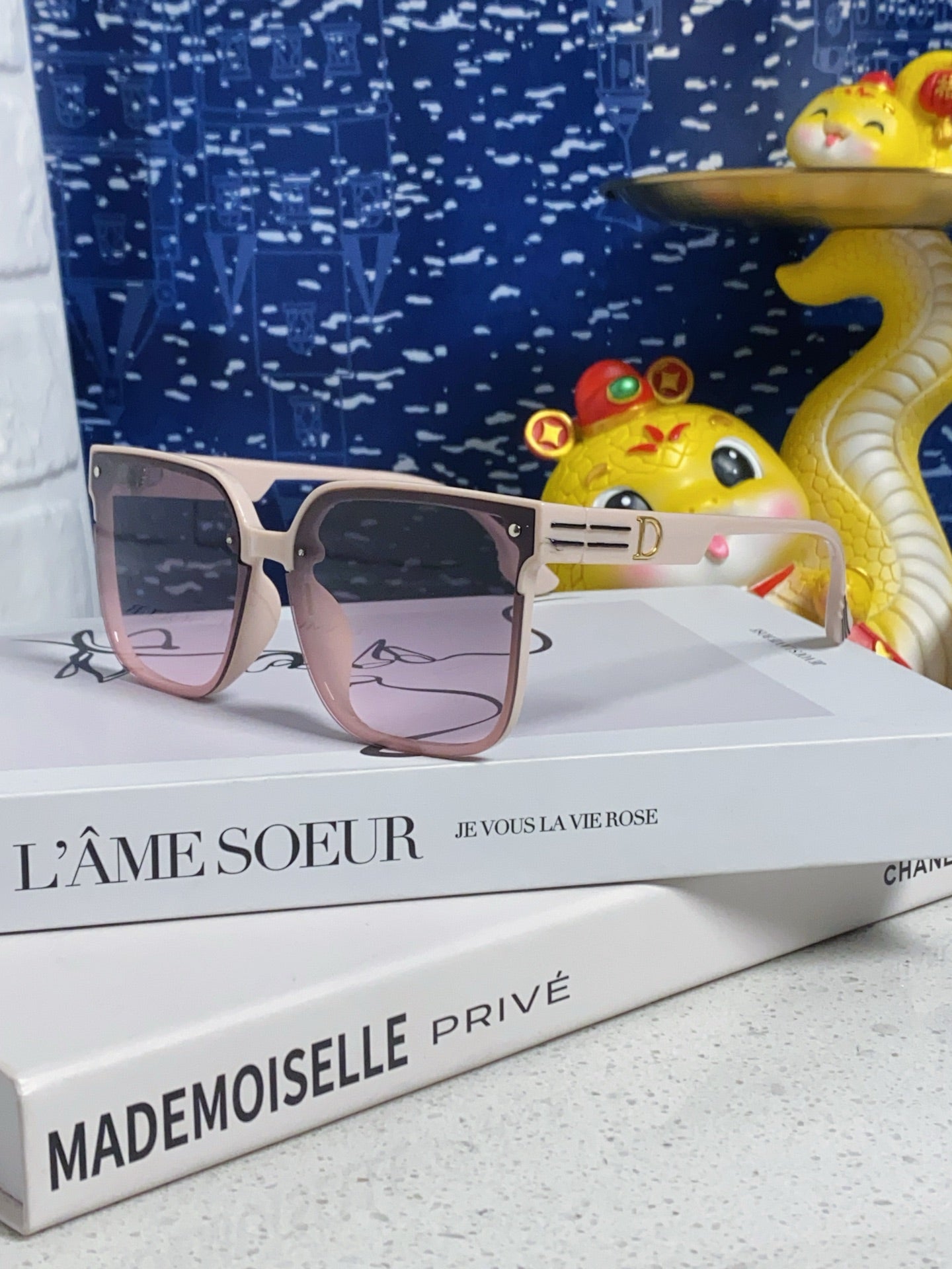 Gafas Dior cuadradas estilo coreano