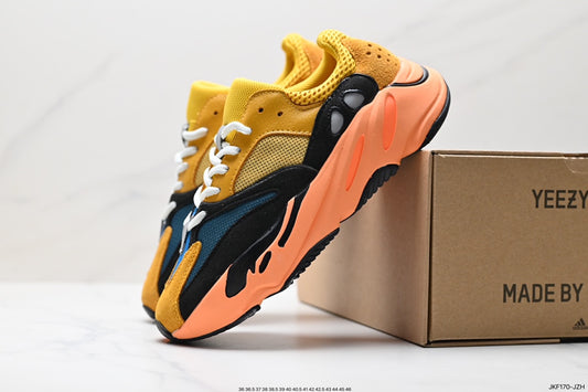 Adidas YEEZY 700V2