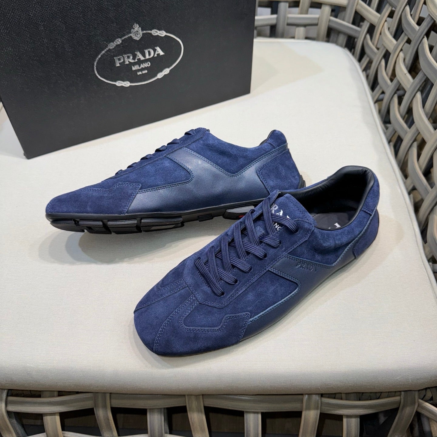 Zapatillas Prada classic men's lace-up casual shoes